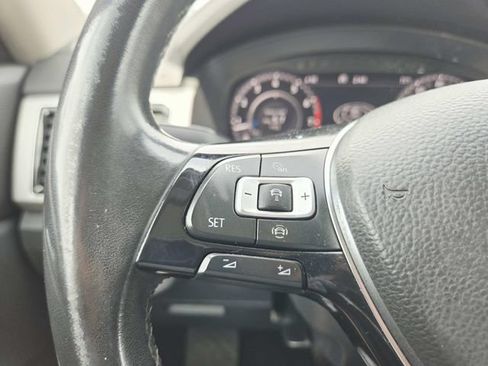 Used 2019 Volkswagen Atlas SEL AWD/4WD image 21