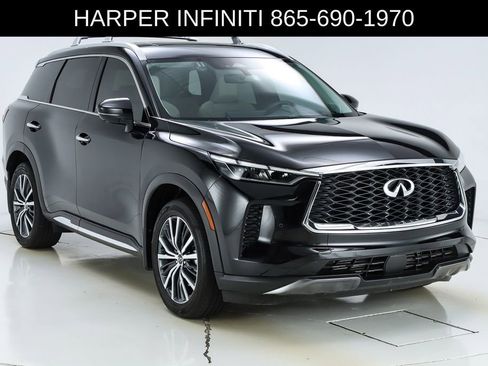 Used 2025 INFINITI QX60 Sensory w/ Vision Package AWD/4WD image 16