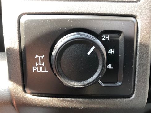 Used 2021 Ford F350 XL w/ Power Equipment Group AWD/4WD image 30