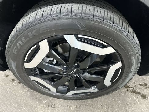 Used 2023 Kia Telluride S w/ S Sunroof Package AWD/4WD image 23