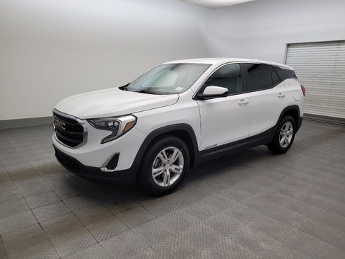 Used 2018 GMC Terrain SLE FWD image 2