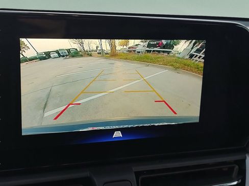 Used 2026 Chevrolet TrailBlazer LS w/ LS Convenience Package FWD image 19