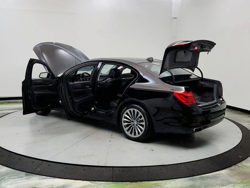 Used 2012 BMW 740i RWD image 12