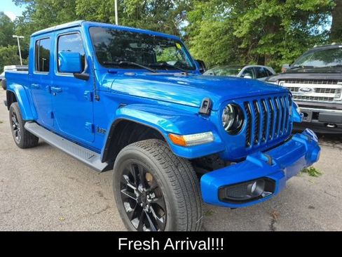 Used 2023 Jeep Gladiator Overland AWD/4WD image 4