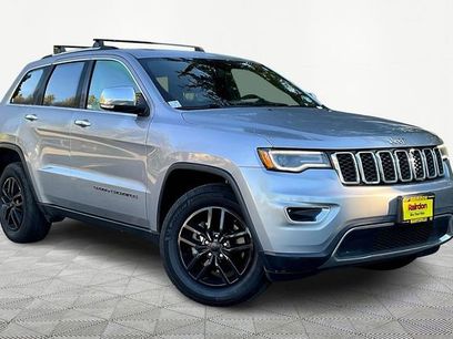 Used 2017 Jeep Grand Cherokee Limited w/ Luxury Group II