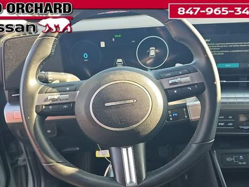 Used 2024 Hyundai Kona SEL FWD image 9