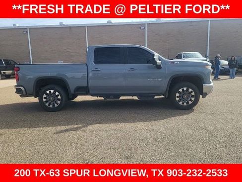 Used 2024 Chevrolet Silverado 2500 LT image 4