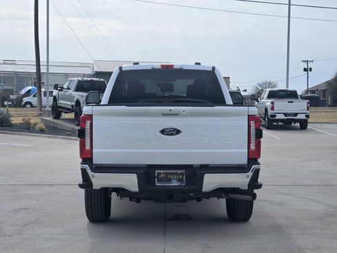 New 2026 Ford F250 Lariat RWD image 8