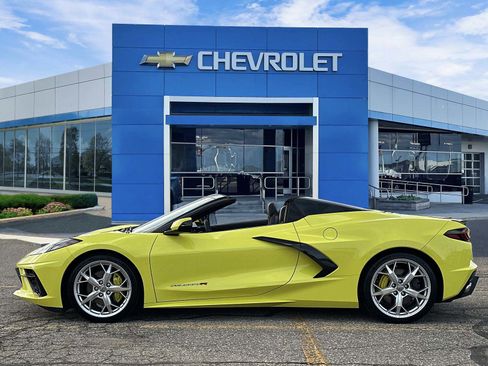 Certified 2021 Chevrolet Corvette Stingray Premium Conv w/ 3LT image 2