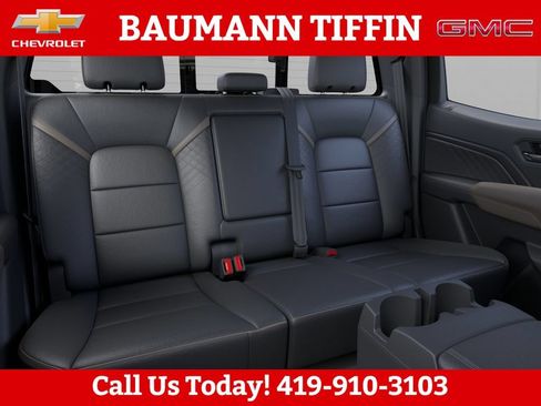 Used 2026 GMC Canyon Denali AWD/4WD image 17