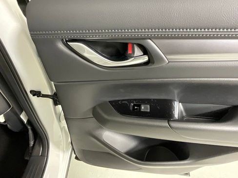 New 2025 MAZDA CX-5 AWD 2.5 S w/ Preferred Package image 23