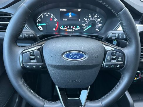 Used 2022 Ford Escape SE w/ SE Sport Appearance Package AWD/4WD image 26