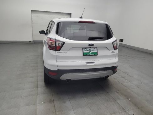 Used 2017 Ford Escape SE FWD image 6