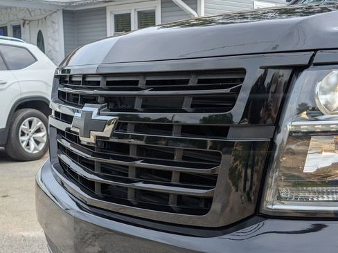 Used 2018 Chevrolet Tahoe Premier RWD image 4