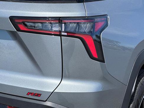 New 2026 Chevrolet Equinox RS image 32