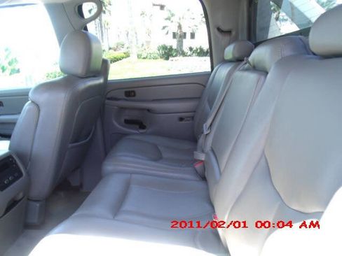 Used 2005 Chevrolet Avalanche Z71 w/ Sun And Sound Package image 11