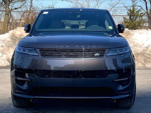 New 2026 Land Rover Range Rover Sport Dynamic SE image 3