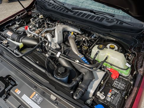 New 2026 Ford F250 Lariat w/ Black Appearance Package image 24