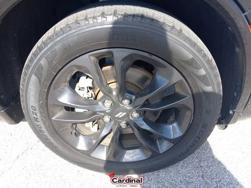 Used 2021 Dodge Durango GT image 2