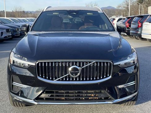 Used 2023 Volvo XC60 B5 Plus w/ Climate Package image 23