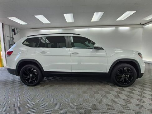 Used 2022 Volkswagen Atlas SE FWD image 4