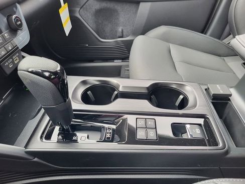 New 2026 Subaru Outback Touring AWD/4WD image 11