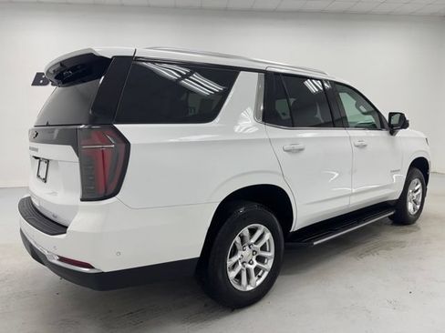 Used 2025 Chevrolet Tahoe LT AWD/4WD image 5