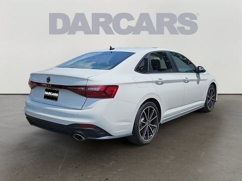 Used 2025 Volkswagen Jetta GLI Autobahn FWD image 6