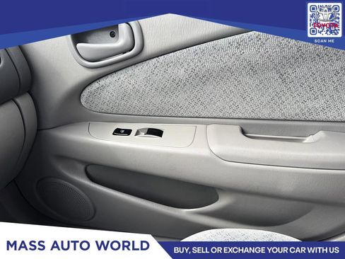 Used 1999 Toyota Corolla LE image 10