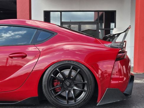 Used 2022 Toyota Supra Premium w/ Driver Assist Package image 6