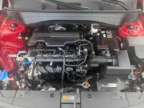 Used 2025 Hyundai Kona SEL AWD/4WD image 33
