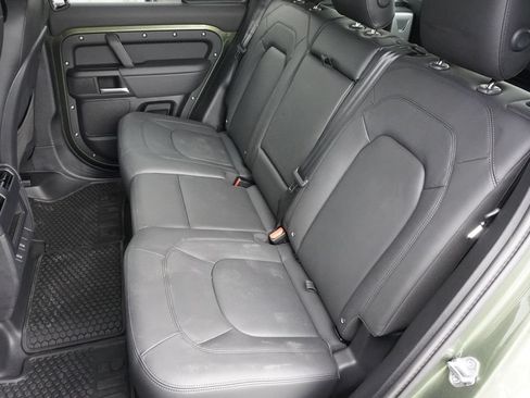 New 2026 Land Rover Defender 110 X-Dynamic SE AWD/4WD image 30