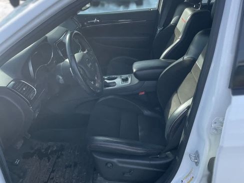 Used 2020 Jeep Grand Cherokee Trailhawk image 8