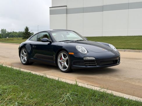Used 2011 Porsche 911 Carrera 4S AWD/4WD image 3