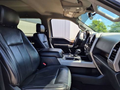 Used 2020 Ford F150 Lariat RWD image 30