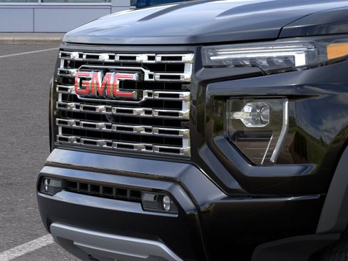 New 2026 GMC Canyon Denali AWD/4WD image 16
