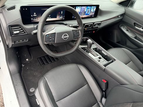 New 2026 Nissan Sentra SR image 11