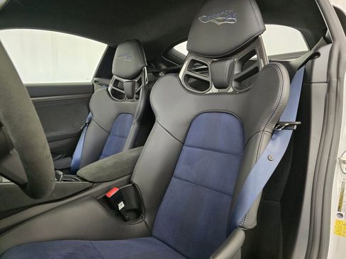 Certified 2024 Porsche 718 Cayman GT4 RS image 5