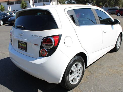 Used 2014 Chevrolet Sonic LT w/ Fun and Sun Package FWD image 35
