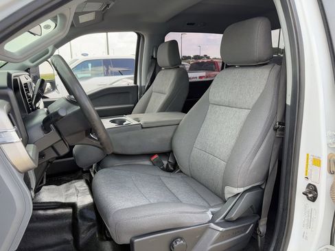 Used 2024 Ford F250 XL w/ XL Chrome Package RWD image 28