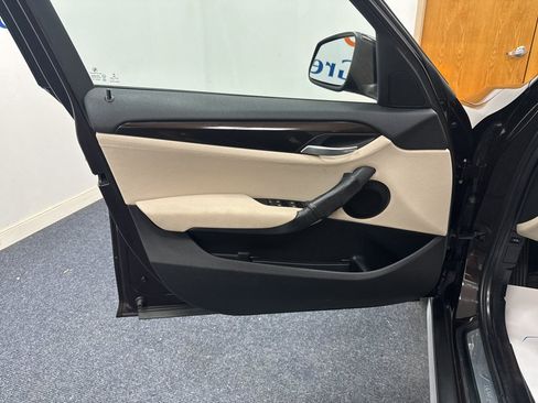 Used 2015 BMW X1 xDrive28i AWD/4WD image 5