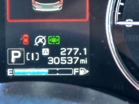 Used 2021 Subaru Forester Touring image 32