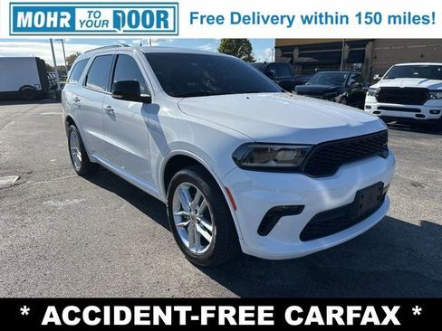 Used 2023 Dodge Durango GT image 3