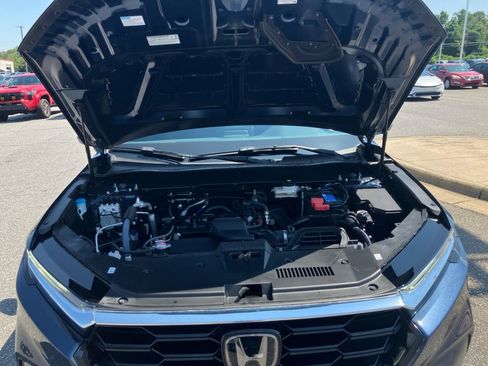 Certified 2024 Honda CR-V EX image 16