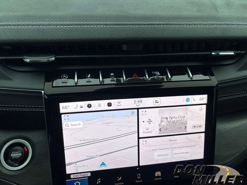 New 2025 Jeep Grand Cherokee Limited w/ Luxury Tech Group II image 17