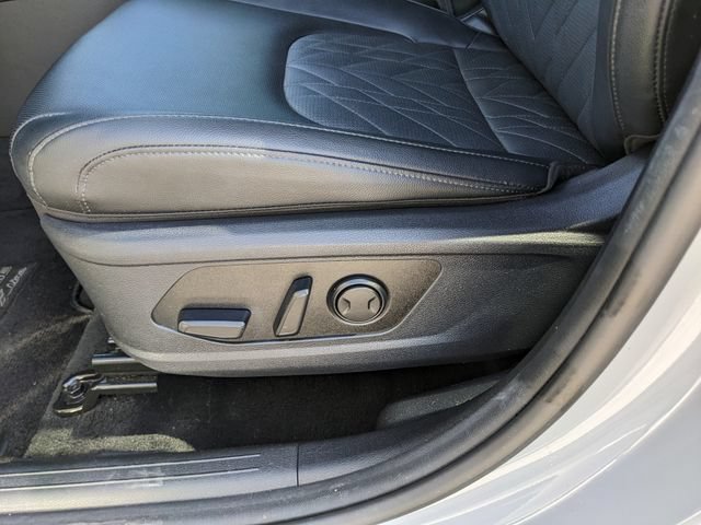 Used 2023 Kia Sportage X-Line w/ X-Line Premium Package AWD/4WD image 23