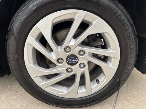 Used 2024 Subaru Impreza 2.0i AWD/4WD image 9