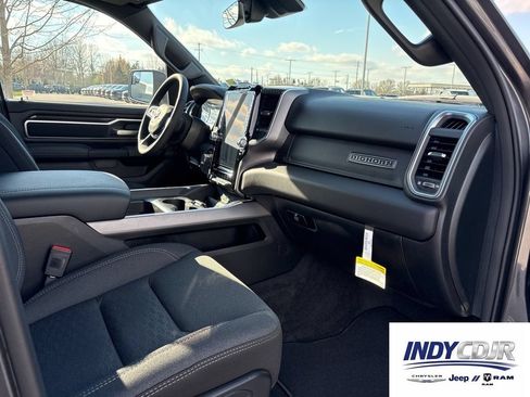 New 2026 RAM 1500 Big Horn AWD/4WD image 13