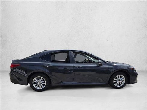 Used 2025 Toyota Camry LE FWD image 4