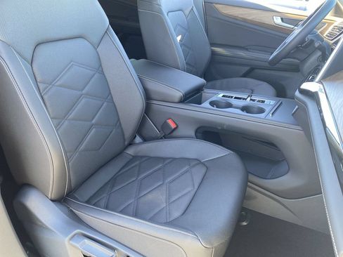 New 2026 Volkswagen Atlas SE FWD image 7